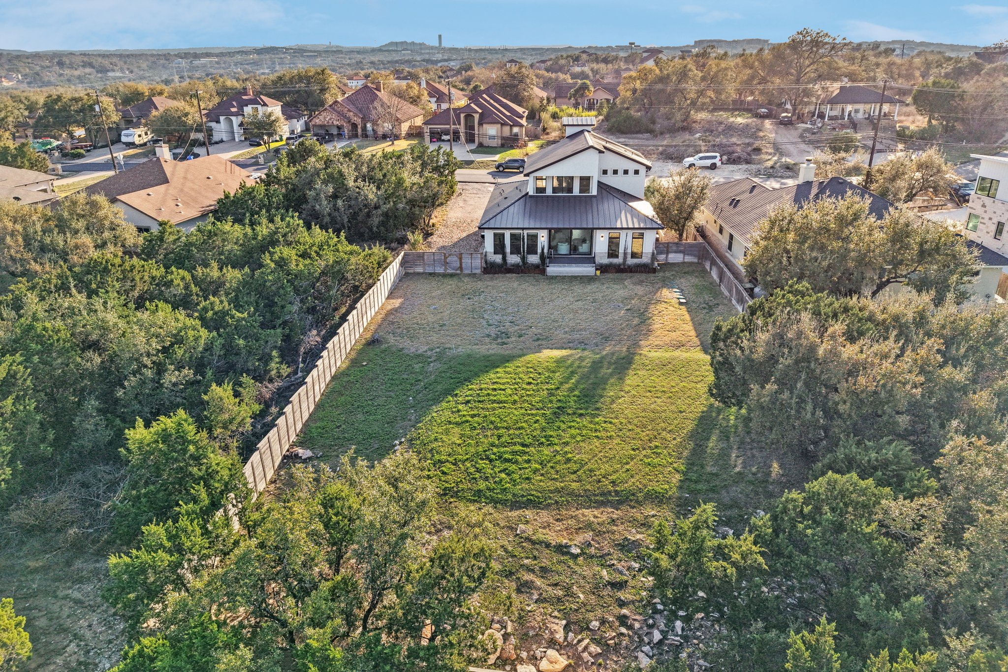 General Williamson Dr-S0203-092.jpg