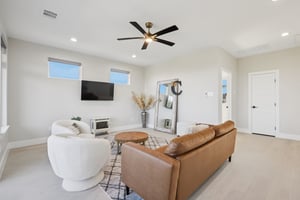 General Williamson Dr-S0203-048.jpg