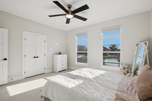 General Williamson Dr-S0203-051.jpg