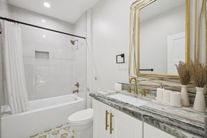 General Williamson Dr-S0203-052.jpg