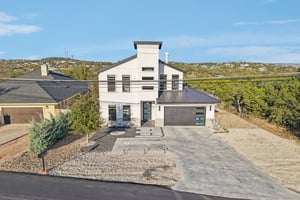 General Williamson Dr-S0203-072.jpg