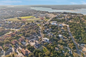 General Williamson Dr-S0203-082.jpg