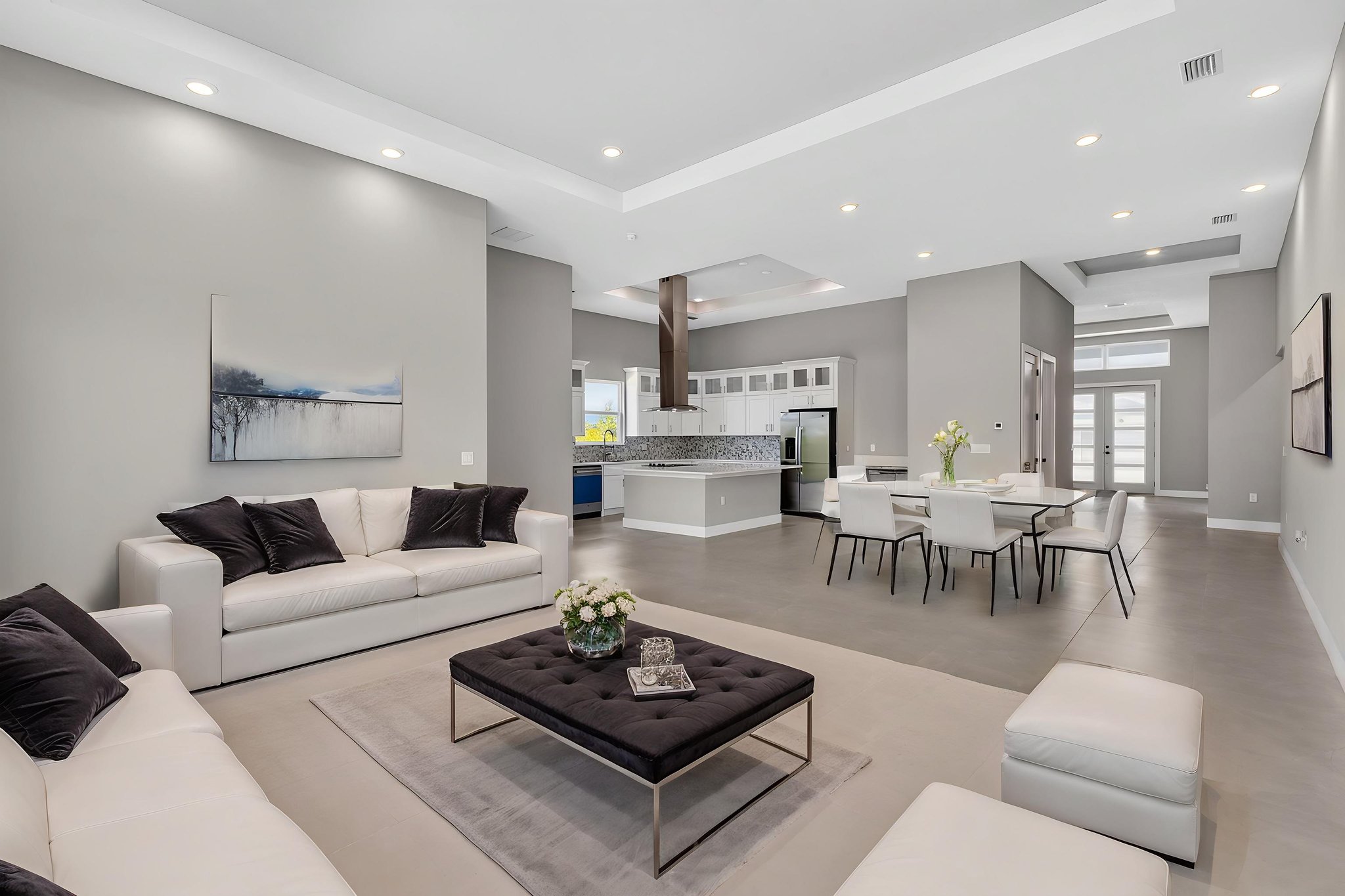 IMG_8546 virtually staged.jpeg