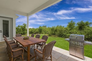 IMG_8553-HDR virtually staged.jpeg