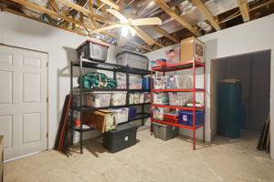  Photo 37