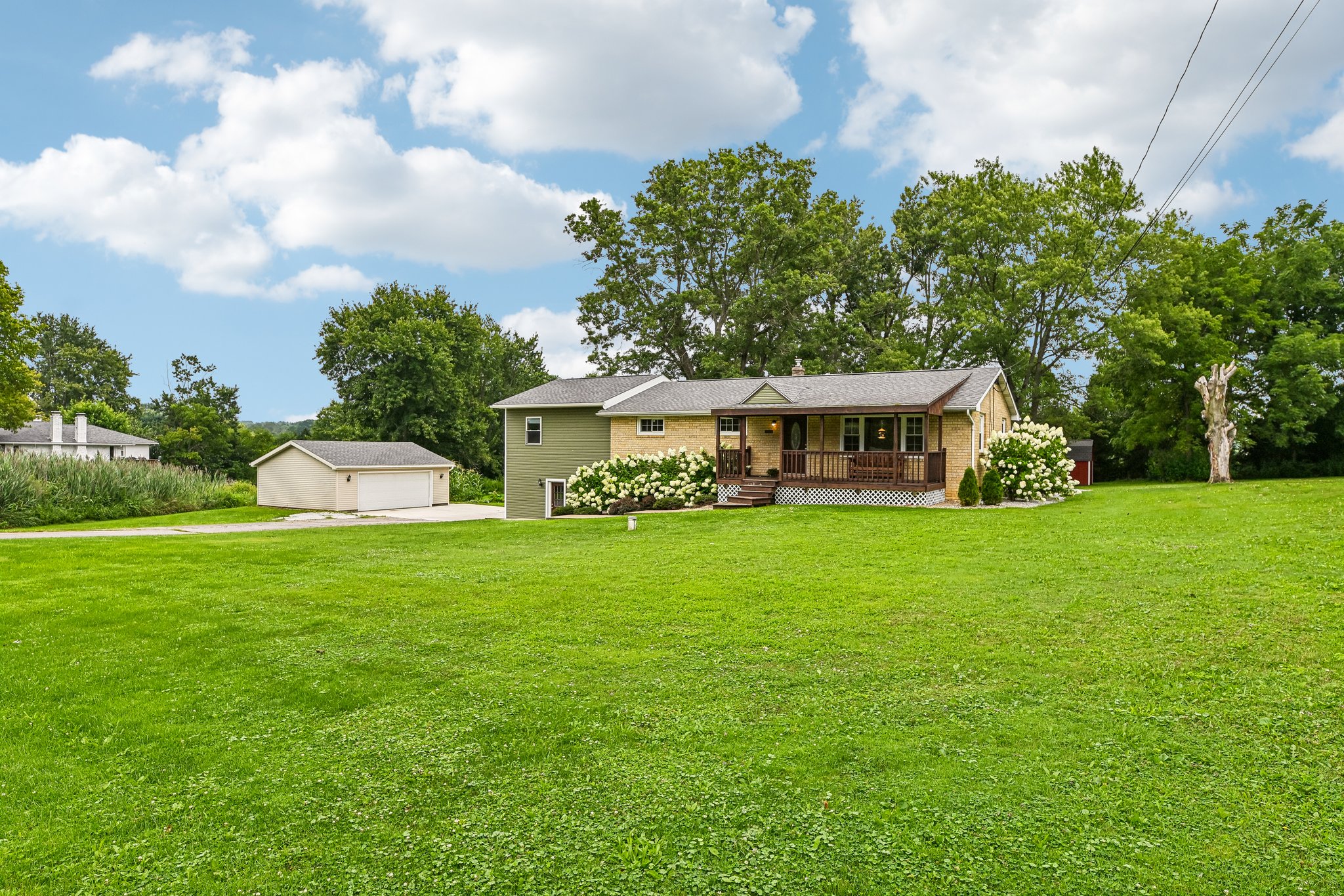 N Mount Eaton Rd-S1408-003.jpg