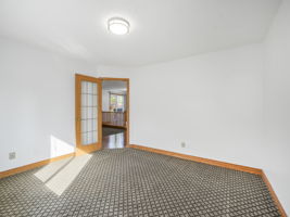  Photo 49