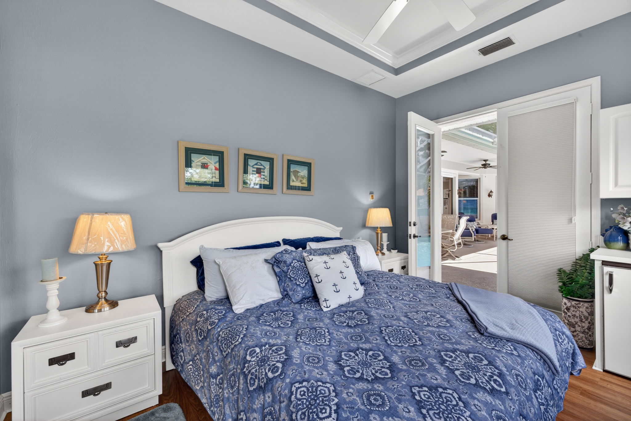 Guest Bedroom 3 of 4