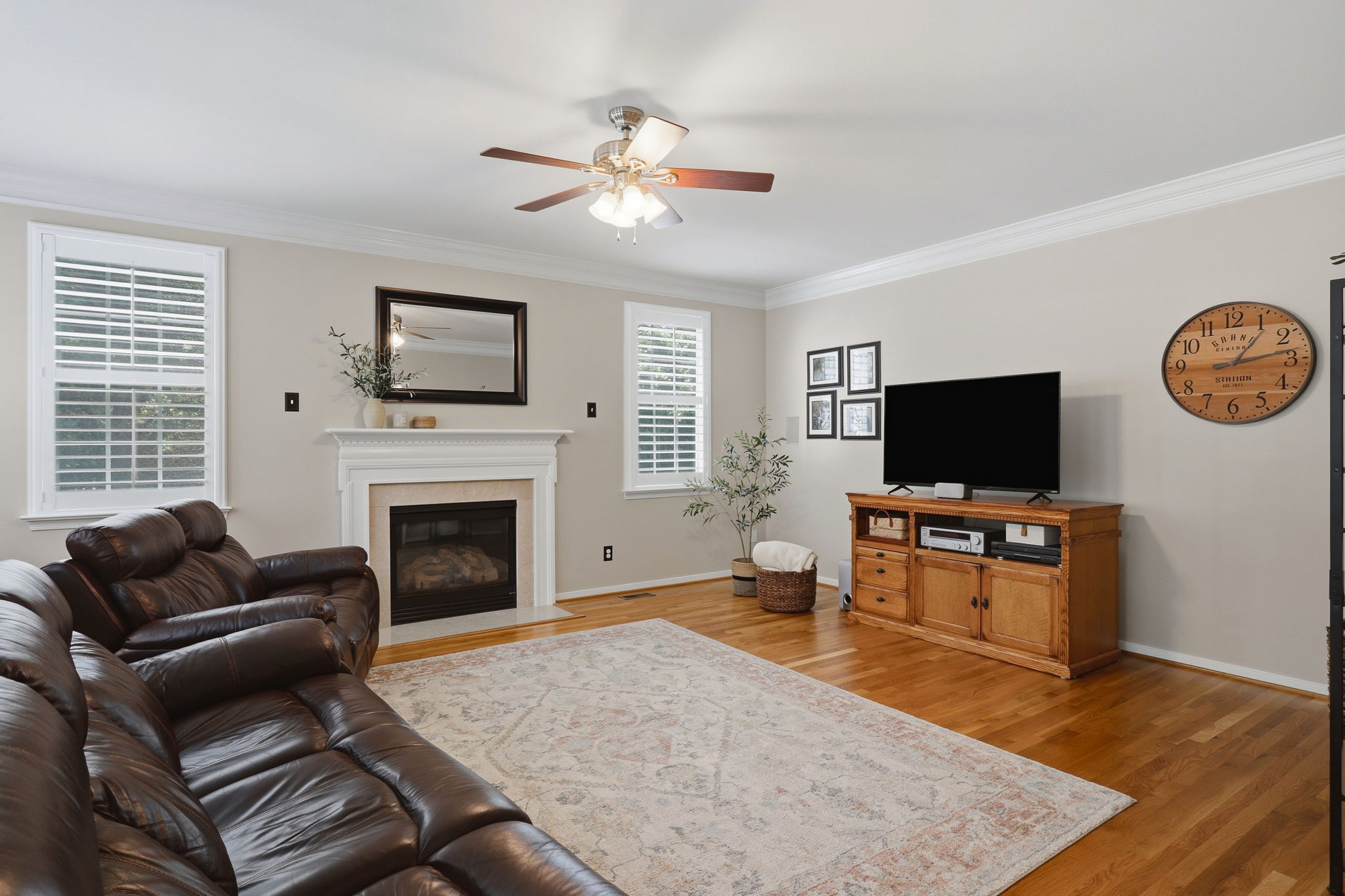 07-Family Room