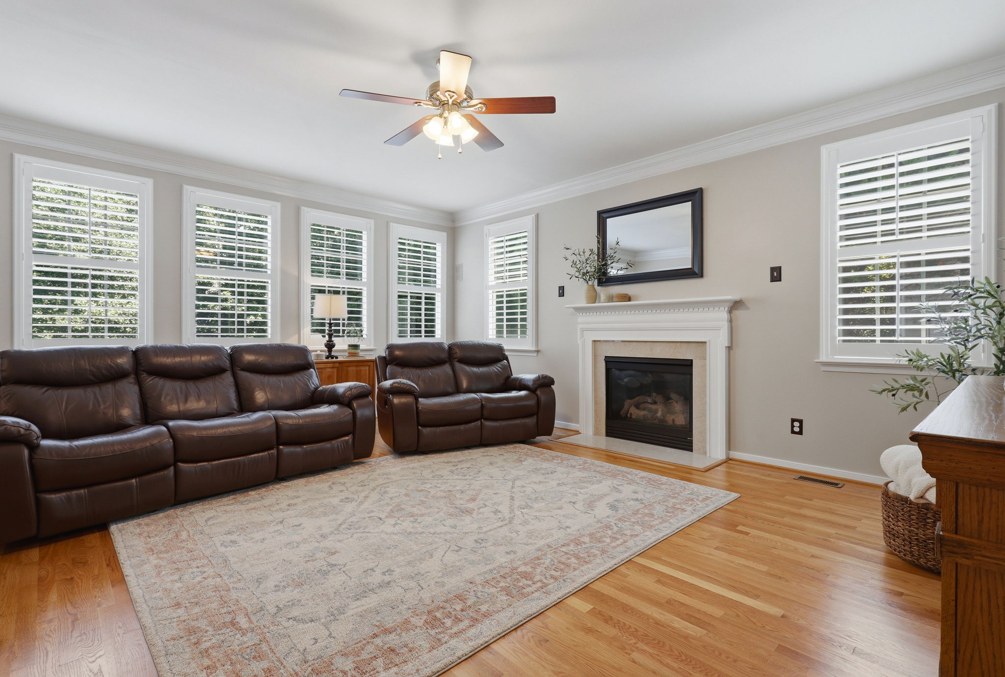 08-Family Room