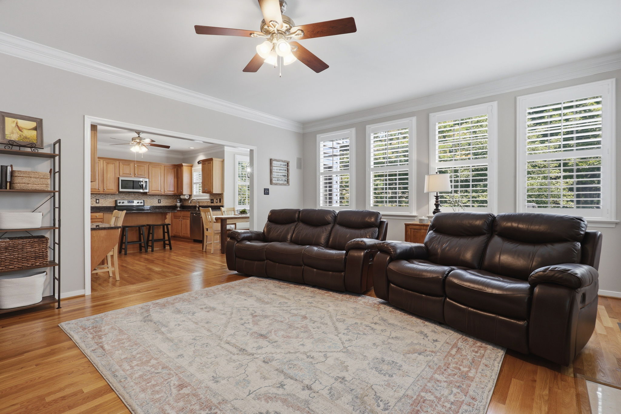 09-Family Room