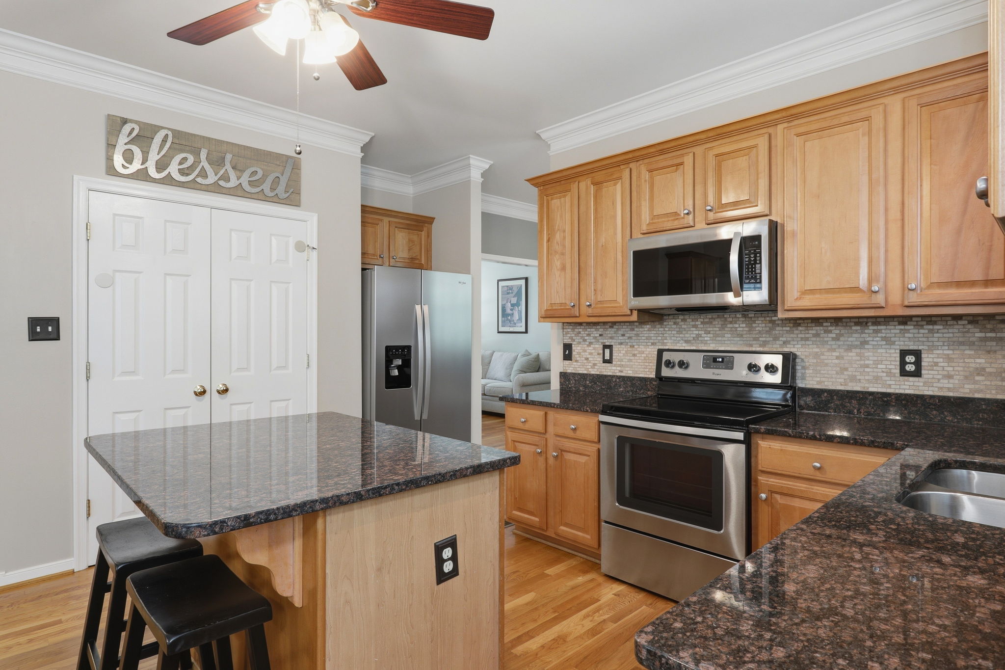 12-Kitchen