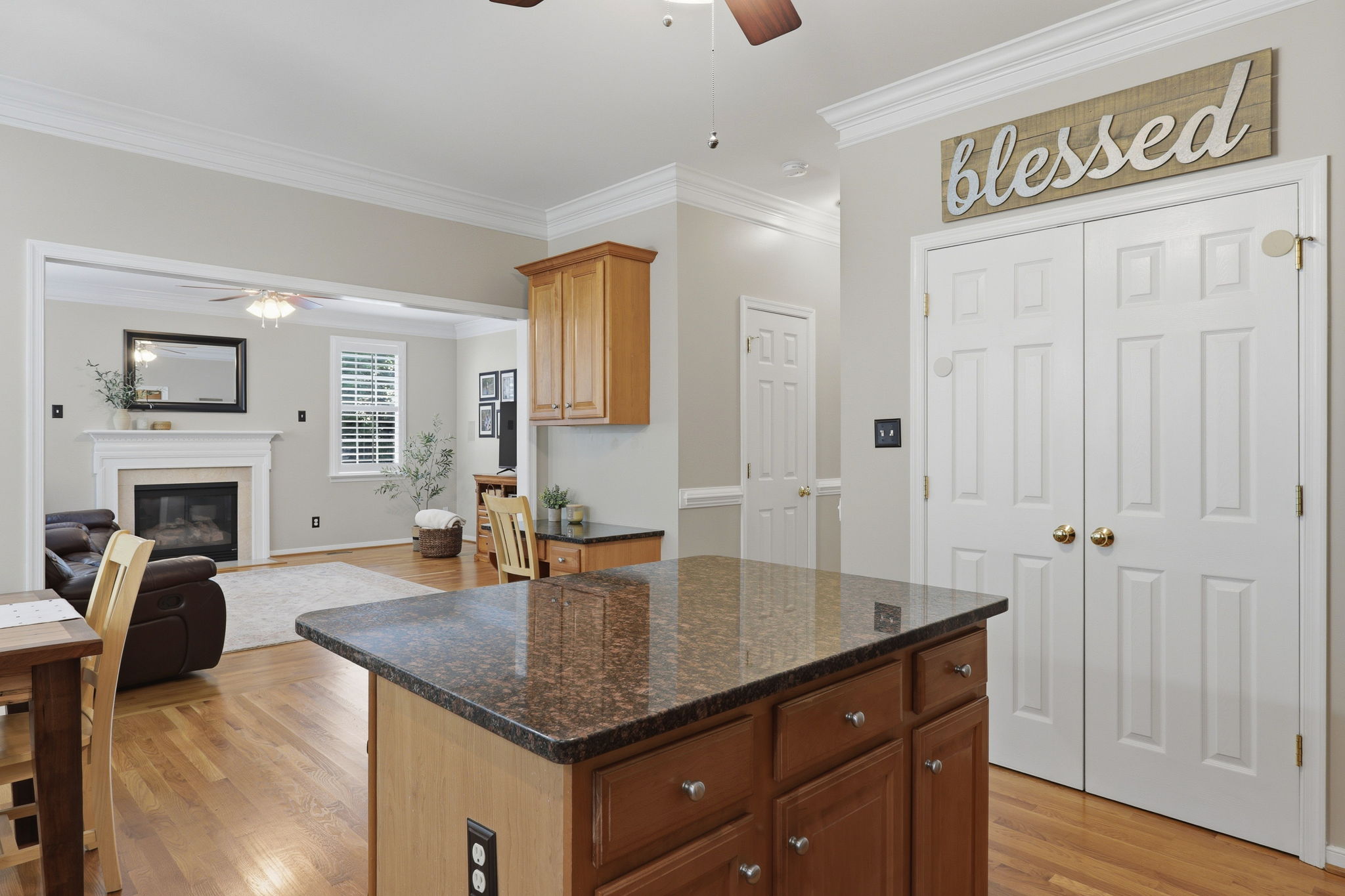 14-Kitchen