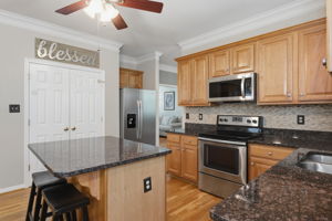 12-Kitchen