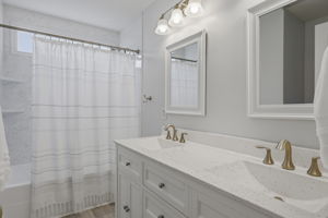 39-Hall Bath