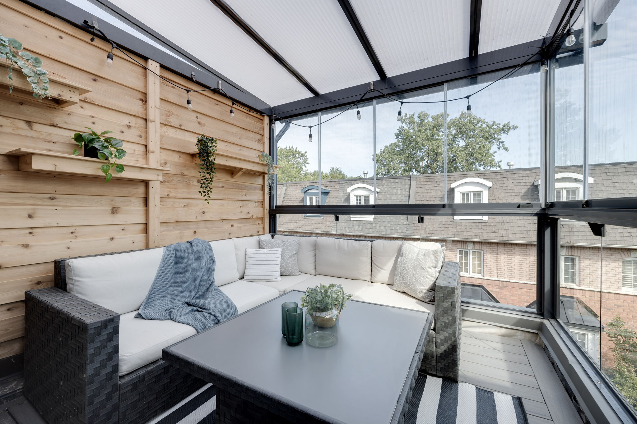 Toronto property showcase — delivered property photograph 28