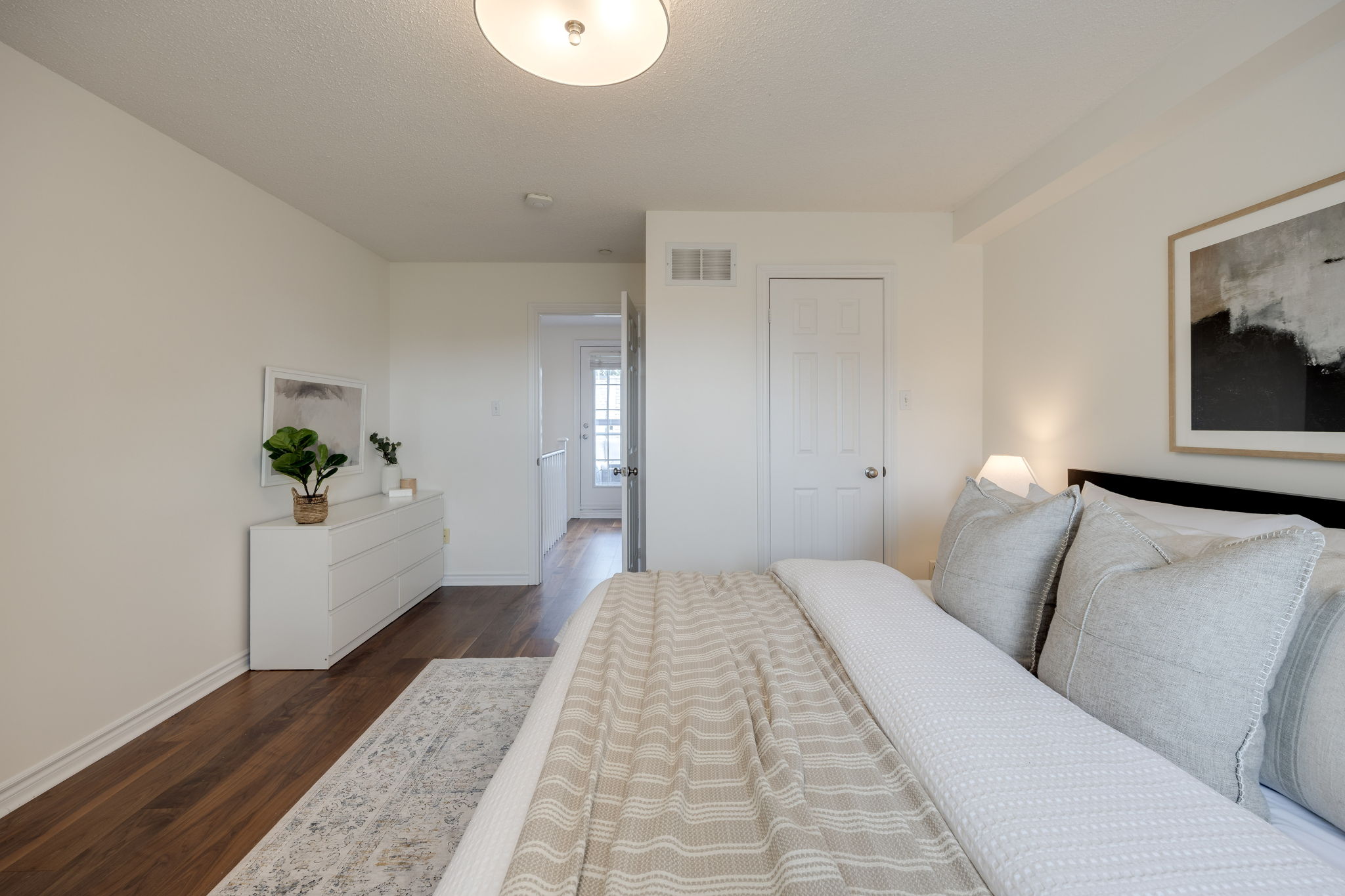 Toronto property showcase — delivered property photograph 21