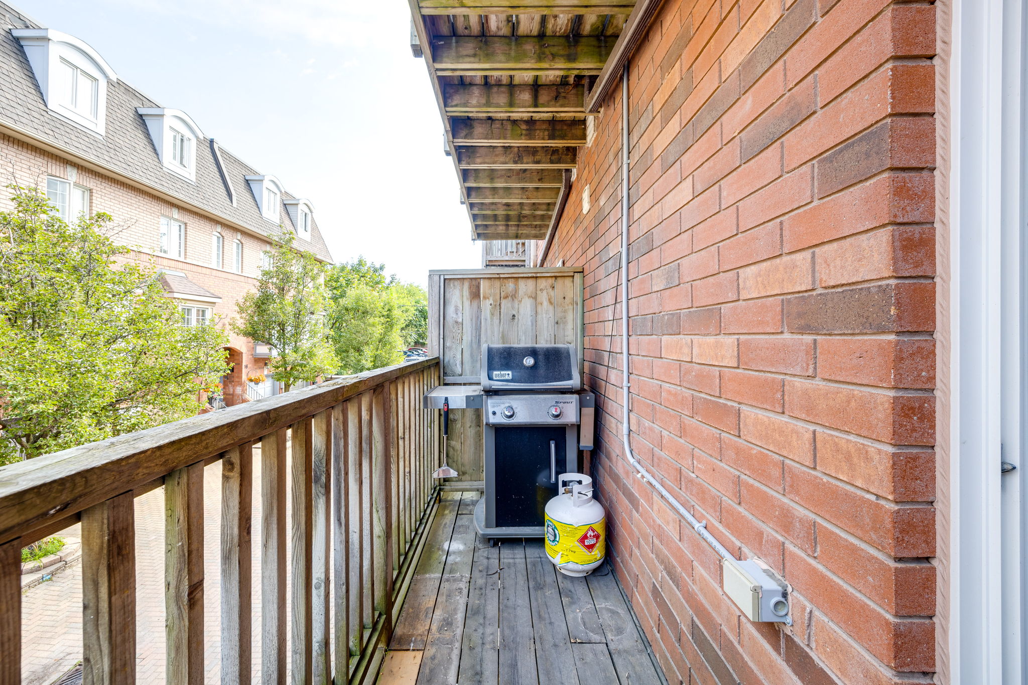 Toronto property showcase — delivered property photograph 17