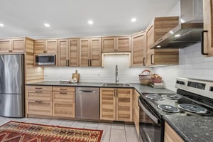 Seneca Cir-S2804-012.jpg