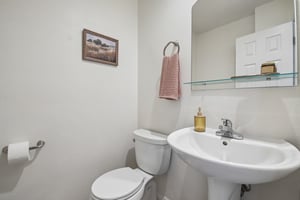 Seneca Cir-S2804-014.jpg