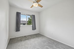 Seneca Cir-S2804-015.jpg