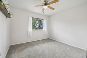 Seneca Cir-S2804-022.jpg