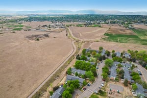 Seneca Cir-S2804-042.jpg