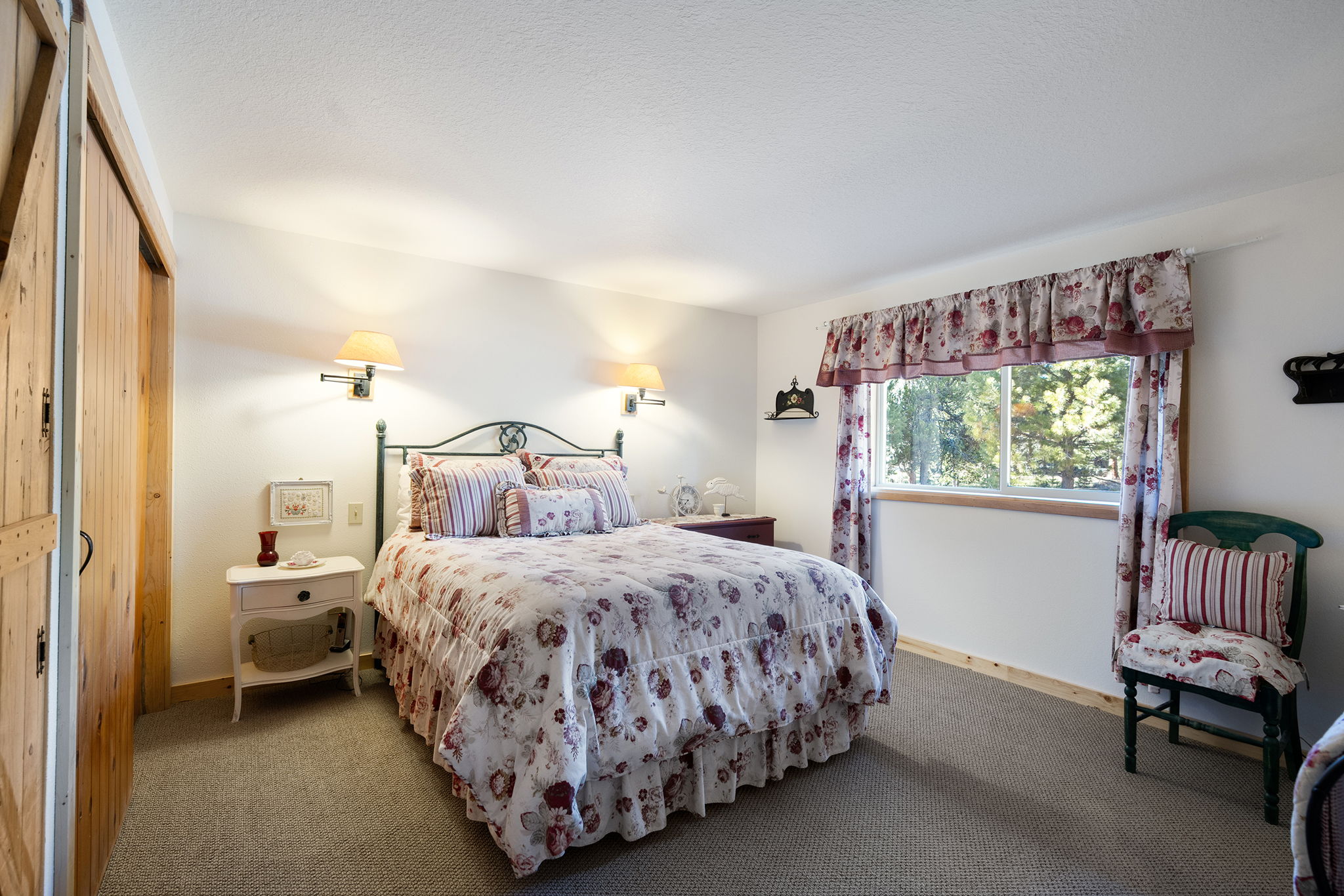  Photo 51