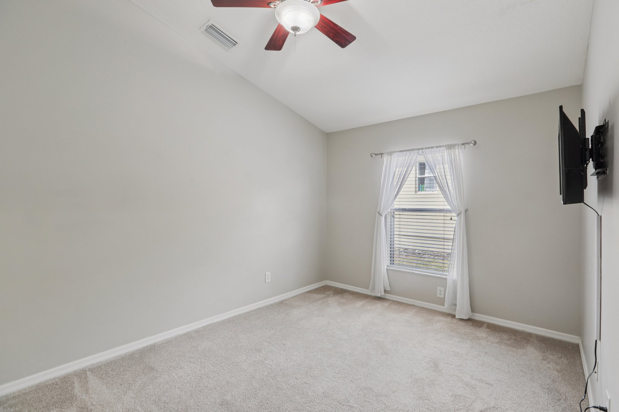 Shearcrest Dr-S1401-022.jpg