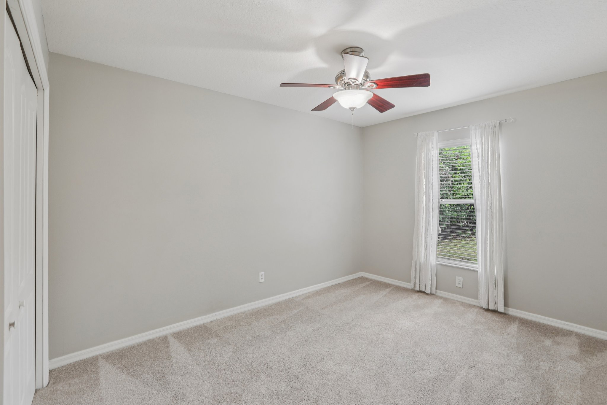 Shearcrest Dr-S1401-025.jpg