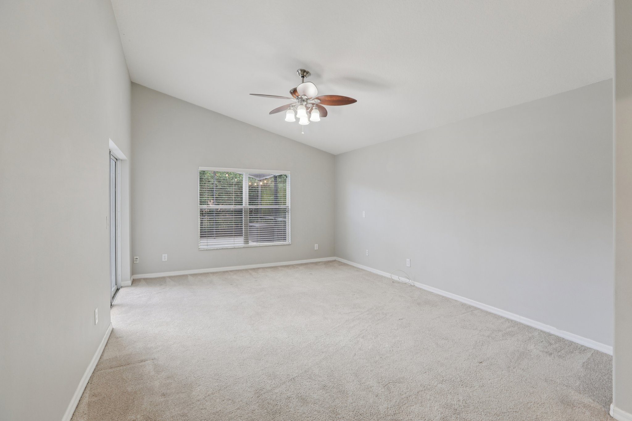 Shearcrest Dr-S1401-033.jpg