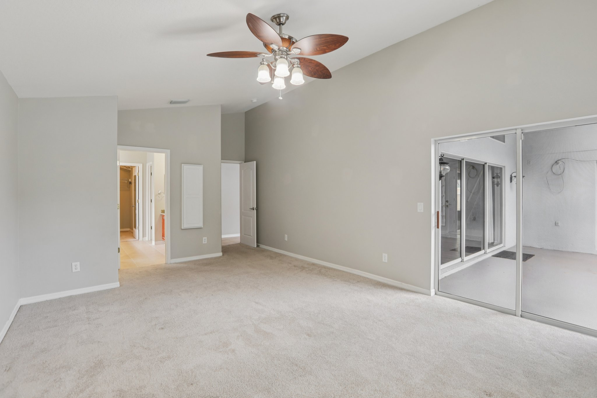 Shearcrest Dr-S1401-034.jpg