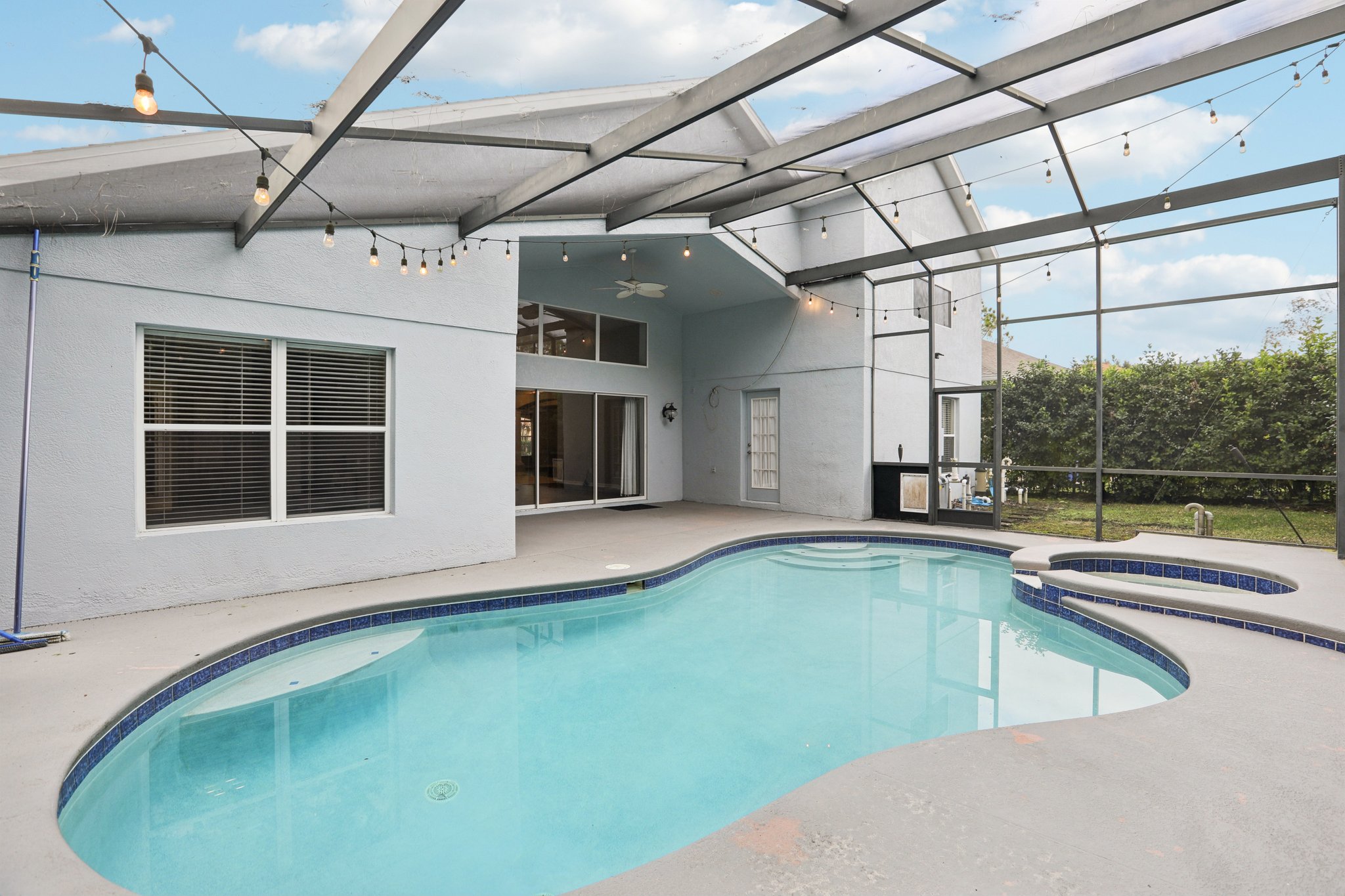 Shearcrest Dr-S1401-038.jpg