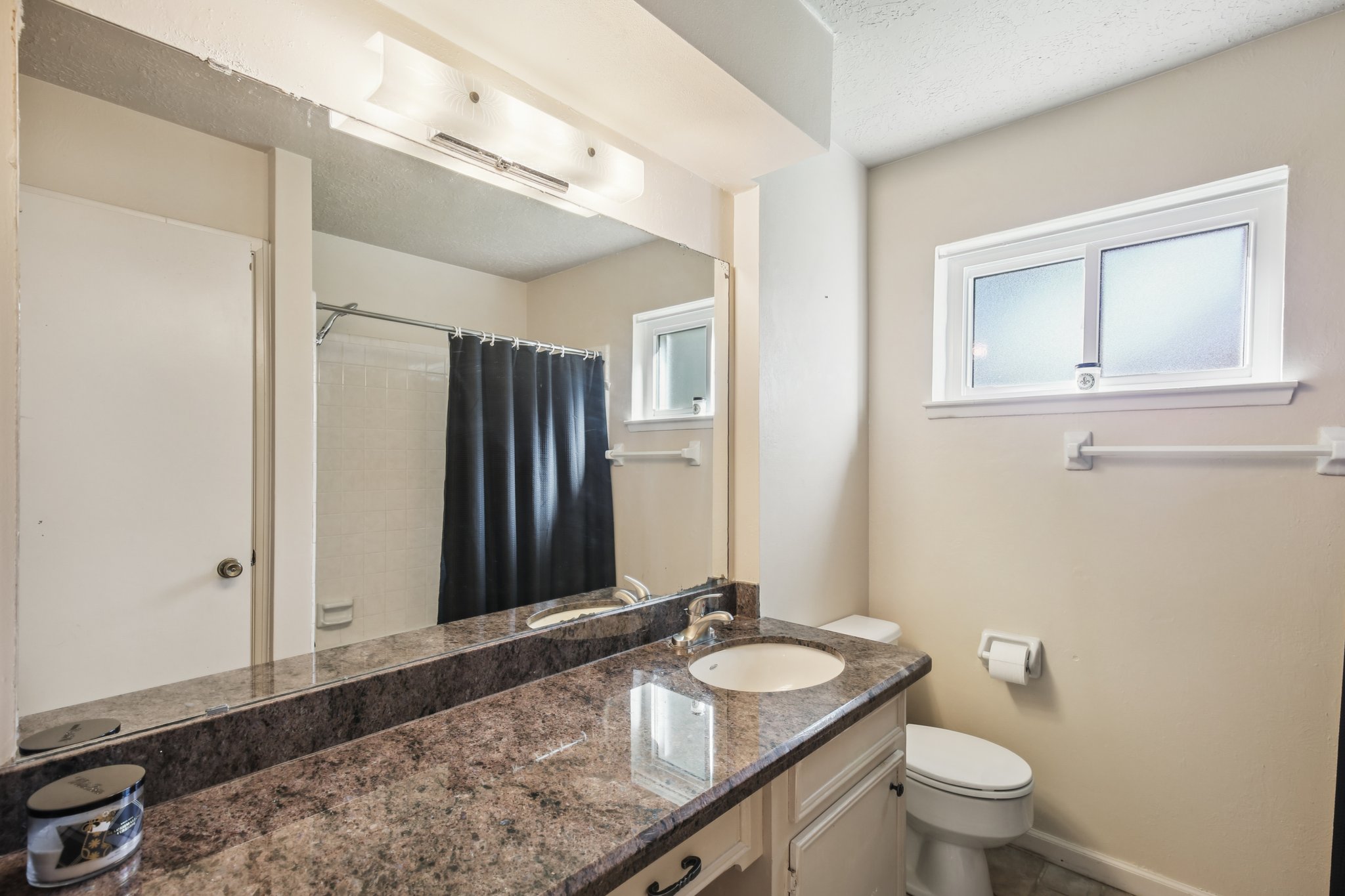 Silverman St-S2706-024.jpg