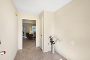 Silverman St-S2706-004.jpg