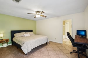 Silverman St-S2706-019.jpg