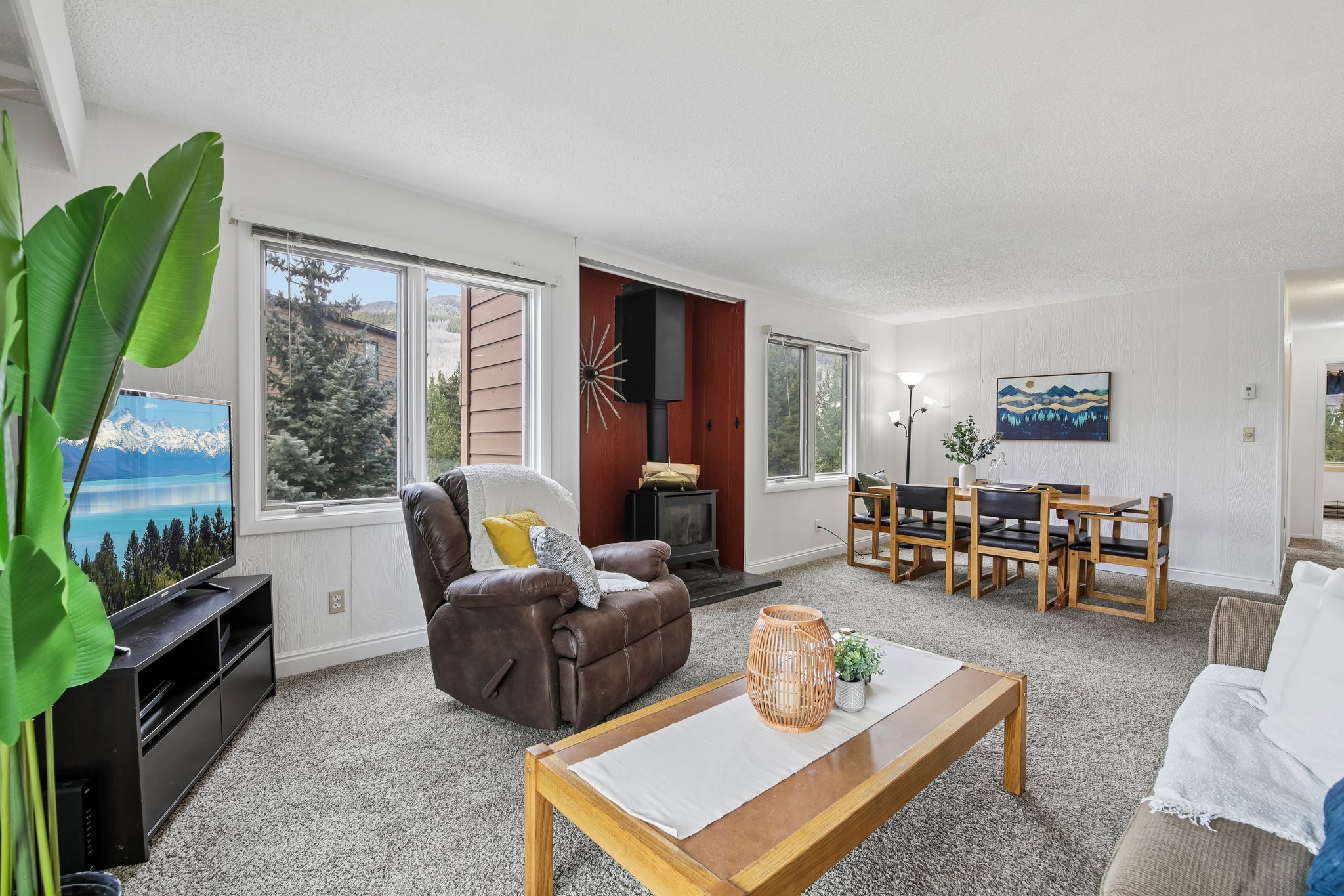 E Keystone Rd 20-S2904-007.jpg