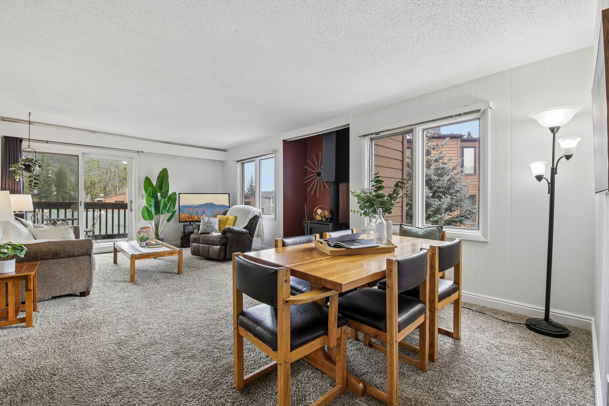 E Keystone Rd 20-S2904-009.jpg