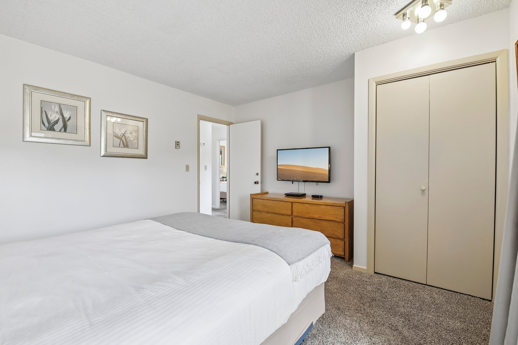 E Keystone Rd 20-S2904-024.jpg