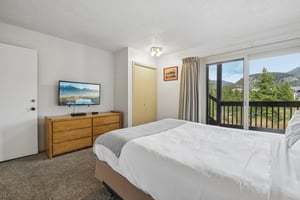 E Keystone Rd 20-S2904-022.jpg