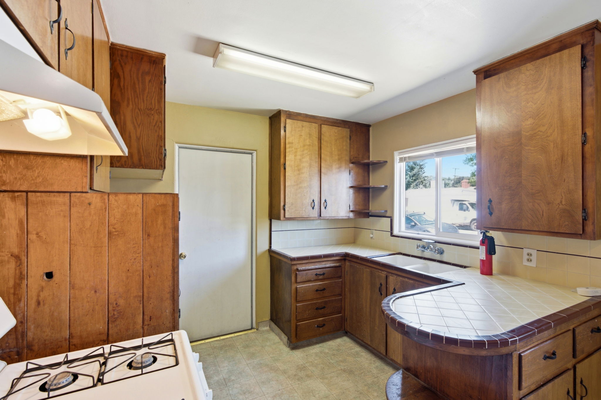 012_F8_1513 S Nevada Ave