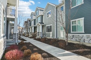 S Wild Horse Way-S1702-001.jpg