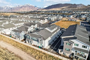 S Wild Horse Way-S1702-034.jpg