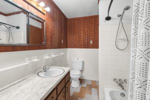  Photo 45
