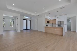Breakfast Bar - Foyer
