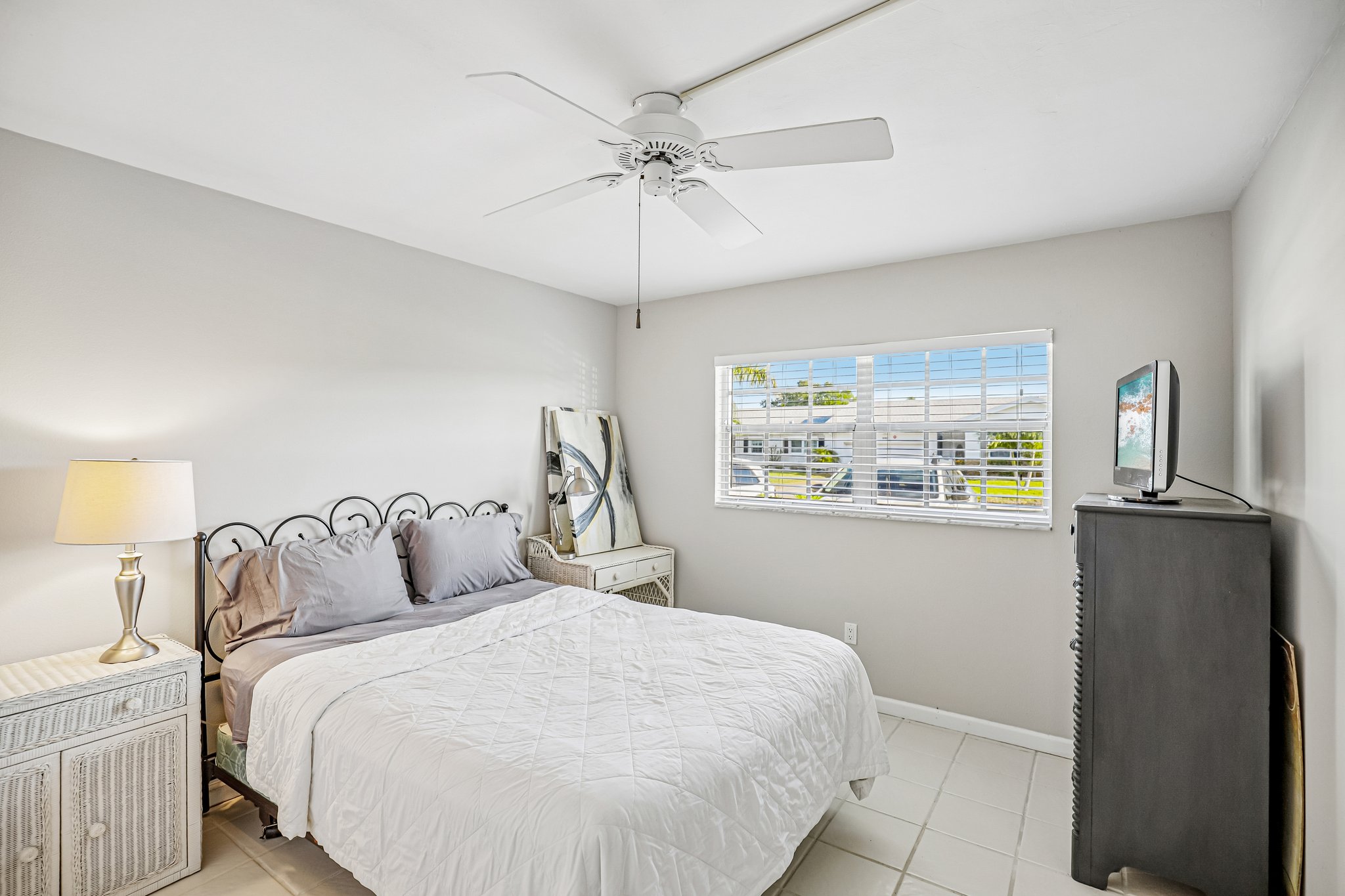 Edgewater Cir A-S2904-021.jpg
