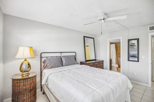 Edgewater Cir A-S2904-026.jpg