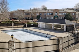 Golf View Rd Unit H-903.jpg