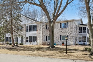 Golf View Rd Unit H-001.jpg