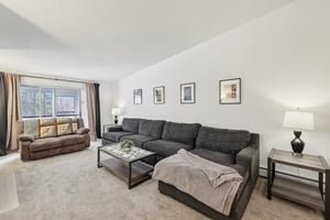 Golf View Rd Unit H-008.jpg